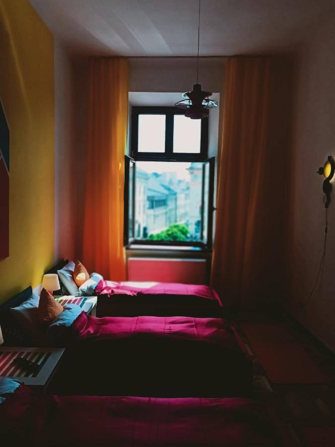 View To The Cracow Basic Apartment Krakow Exterior photo