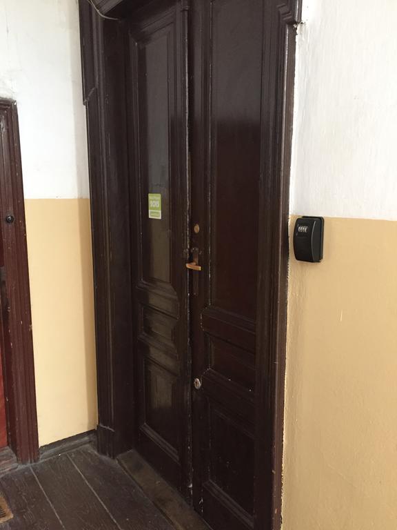 View To The Cracow Basic Apartment Krakow Exterior photo
